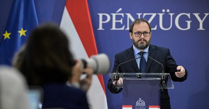 „Legalább 50 százalékos emelés kell” – Kitört a felháborodás a 2027-es költségvetés miatt, a szakszervezetek benyújtják a számlát