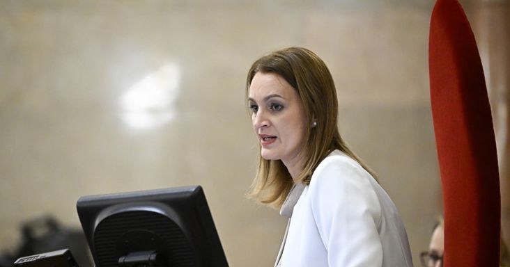 Eljárás indulhat Forsthoffer Ágnes ellen, mert „valami nem stimmel” a vagyonnyilatkozatában Hidvéghi Balázs szerint