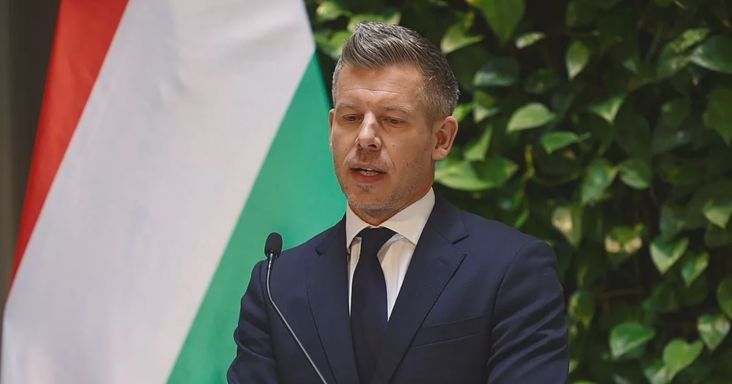 „Van akinek a félig tele pohár is kevés” – üzente Magyar Péter azoknak, akik kritizálják a 2027-es költségvetést